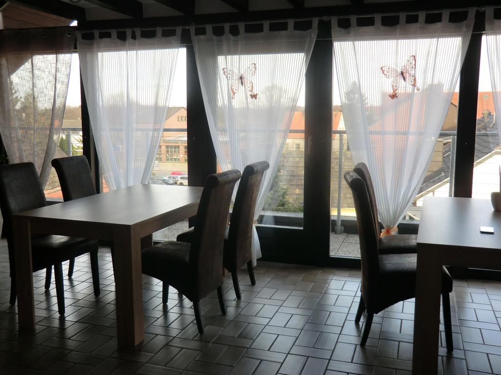Hotel Garni Julia Linnich Kültér fotó