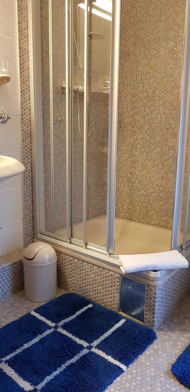 Hotel Garni Julia Linnich Kültér fotó
