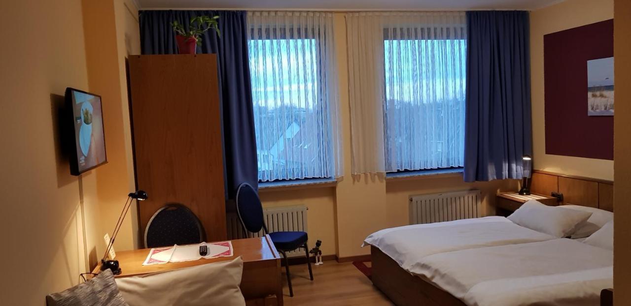 Hotel Garni Julia Linnich Kültér fotó