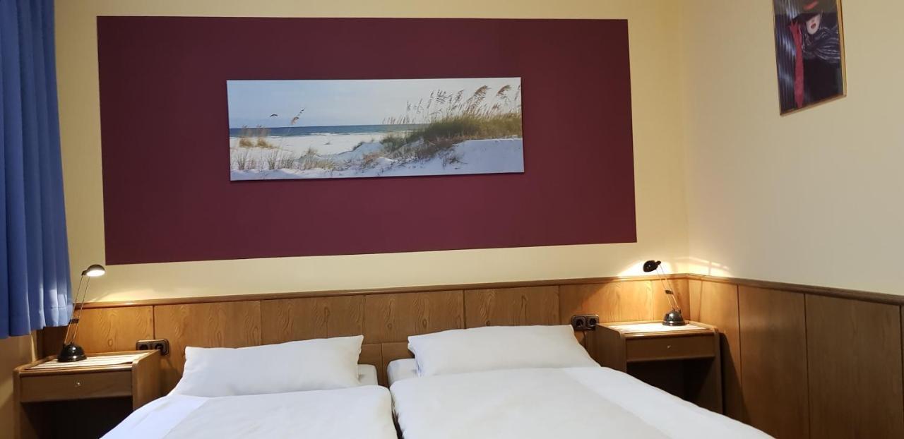 Hotel Garni Julia Linnich Kültér fotó